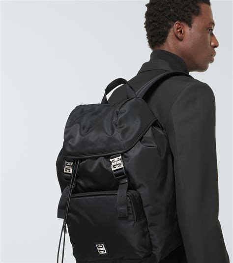 4G nylon light backpack in black 